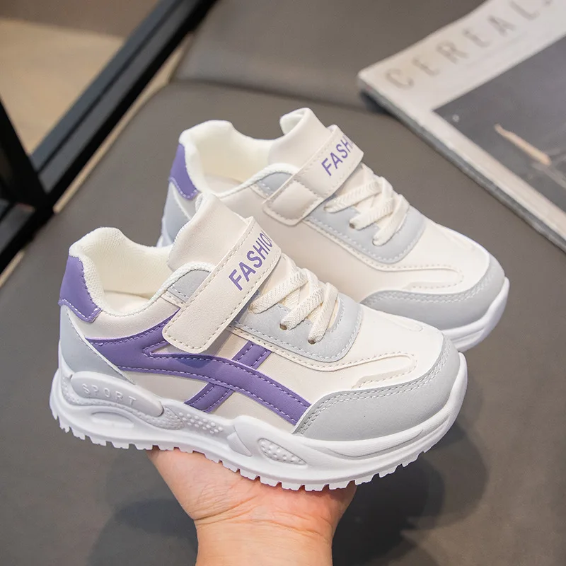 

New Kids Casual Shoes Student Outdoor Non-Slip Running Shoes Soft-Soled Sports Shoes for Boys and Girls Versatile Children Style