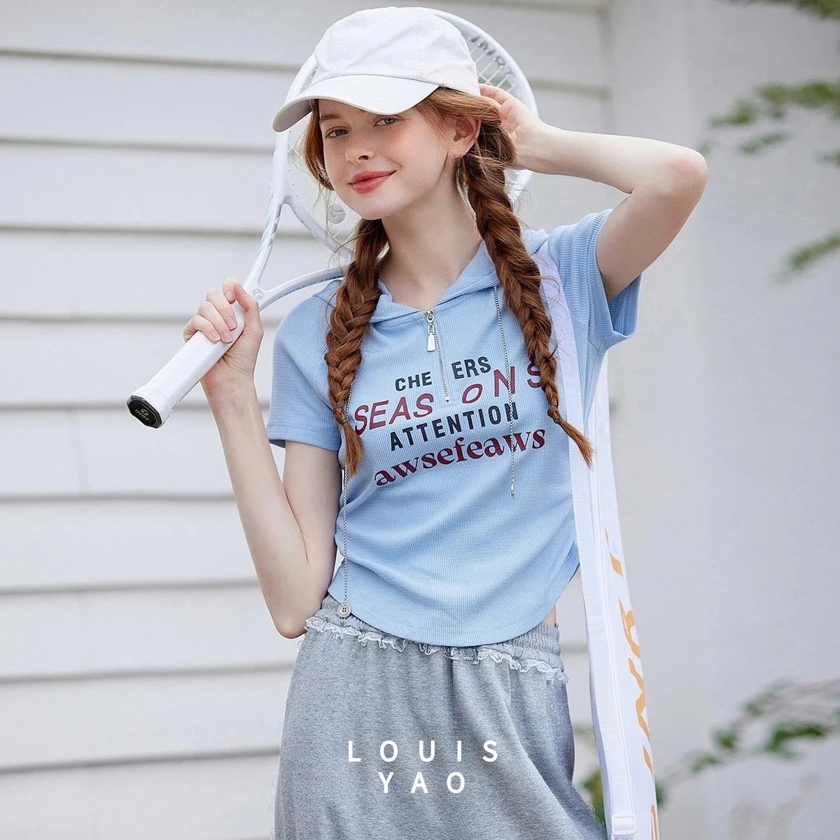 

LOUISYAO Summer Hooded Half-Placket Tees 2025 Women Age-Reducing Raglan Sleeves Letter Printed Slim Fit Women's T-shirt