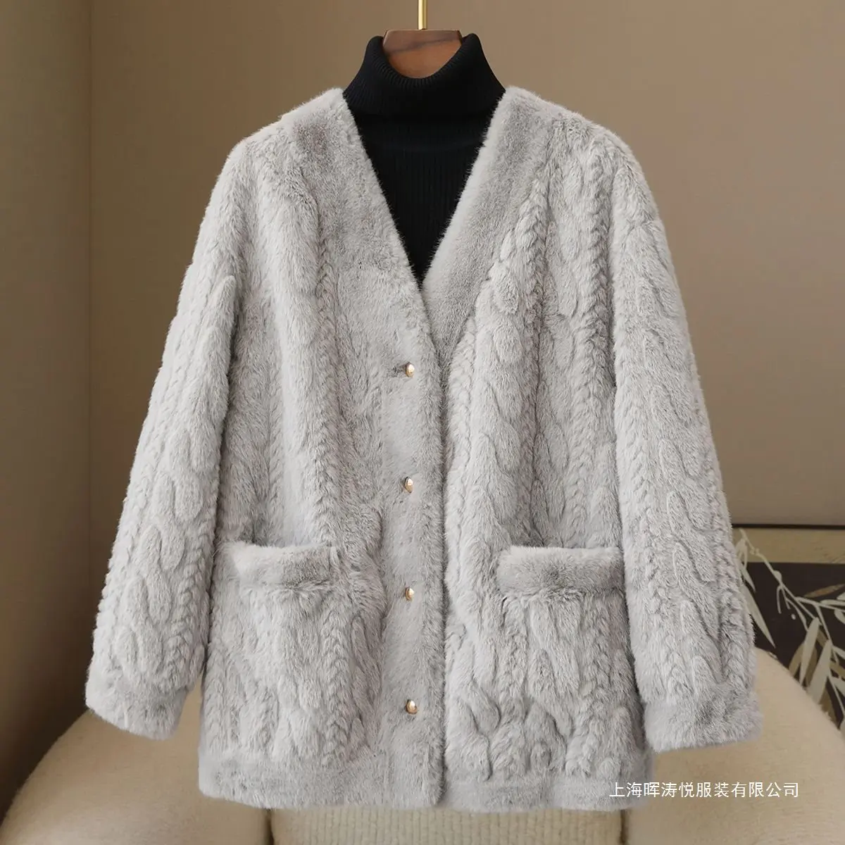 環境保護ファー付きコート レディース 2025 春秋冬新作 気質アップ モコモコジャケット Vネック 厚手アウター 女性用