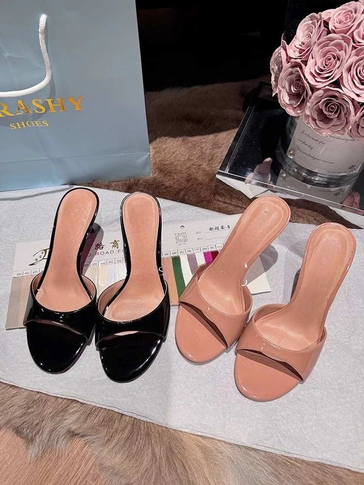Minimalist white patent leather high-heeled one line drag women's slim heel round head versatile open toe cool slippers