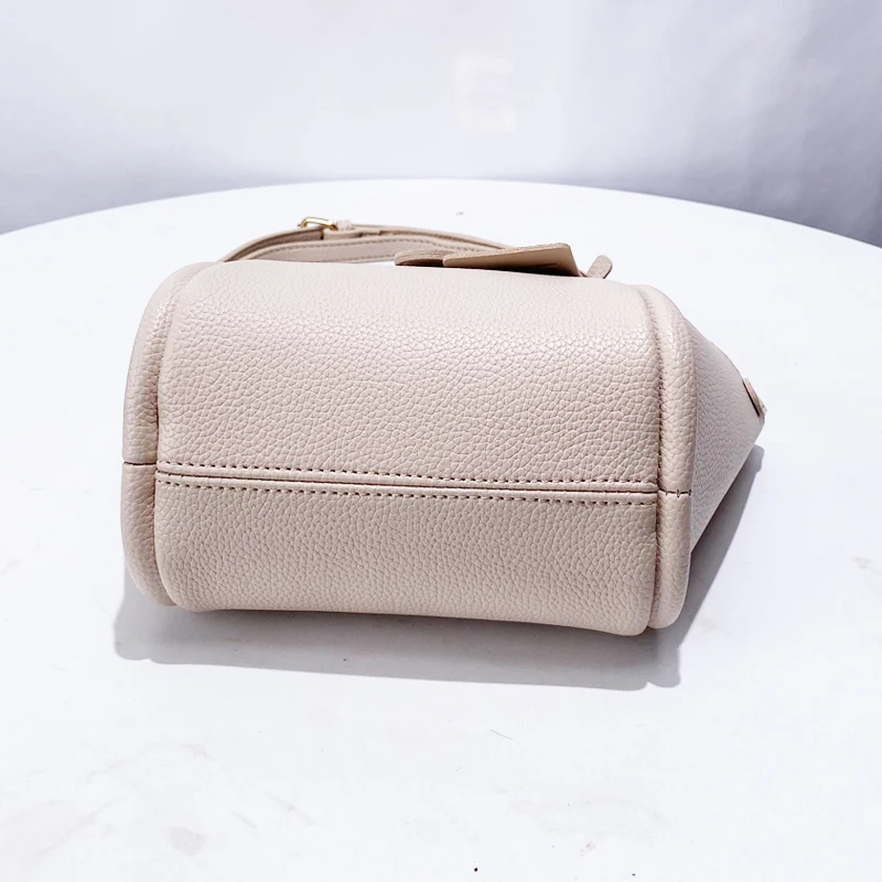 Torba kompozytowa Tote dla kobiet luksusowa designerska torebka torebka 2024 nowość w modnych szalikach dekoracja z zamkiem panie na ramię Crossbody