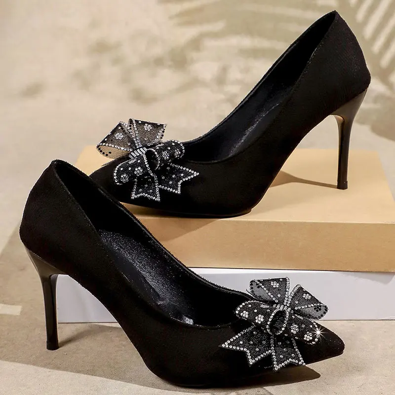 

Women's High Heels Stiletto 2026 New Fashion Temperament Bow Rhinestone Pointed Wedding Shoes Bride Designers Shoes Party Shoe