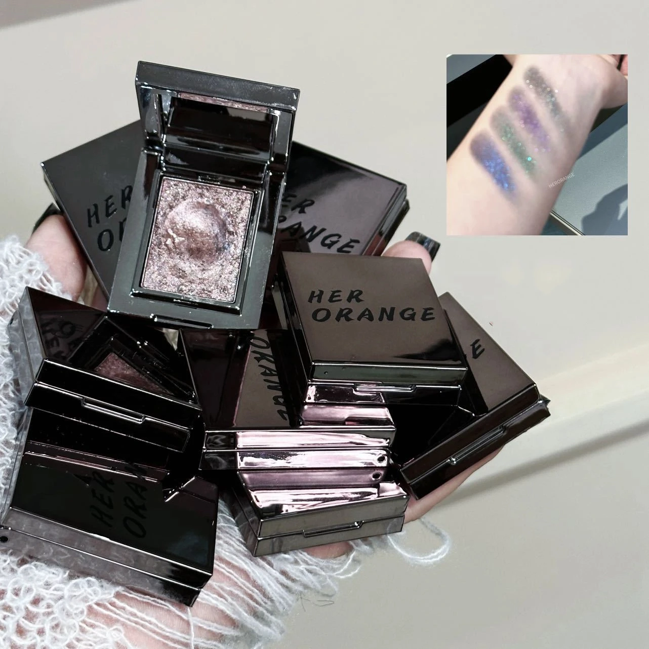อายแชโดว์แบบผงสีเดียว ใช้ได้หลายแบบ ประกายคริสตัล ชิมเมอร์ สีเดียว สไตล์สโมคกี้ ประกายระยิบระยับ ไฮไลท์เตอร์ ประกายมุก พาเลทอายแชโดว์