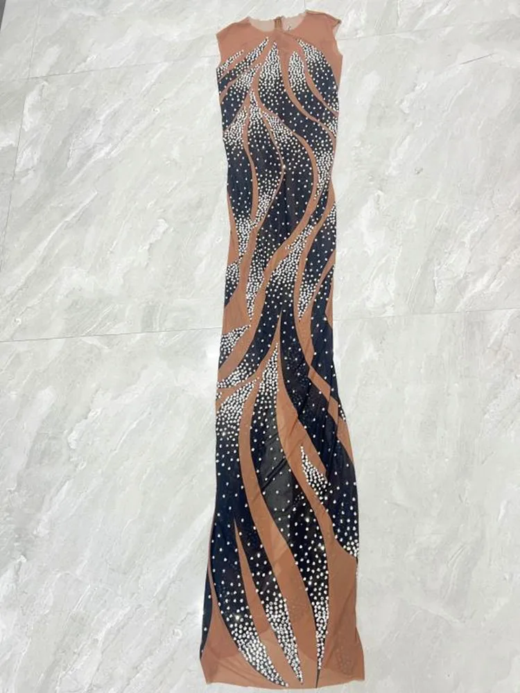 반짝이는 실버 블랙 라인스톤 시스루 메쉬 롱 드레스 여성 모델 가수 연예인 캣워크 생일 공연 의상