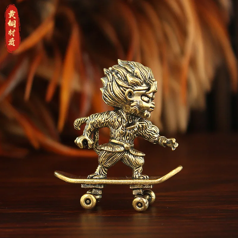 Creative Sun Wukong Brass Cartoon Skateboard Monkey Figurine Model, Copper Ornament for Office, Ceremony, and Tea Pet Decora