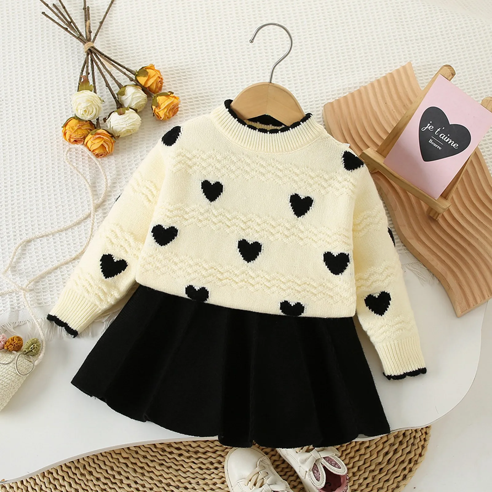 Girls' Two-piece Sweater Set Full of Love Wave Pattern Sweater+Knit Pleated Skirts Clothes Girls Sweater Red New Years Outfits