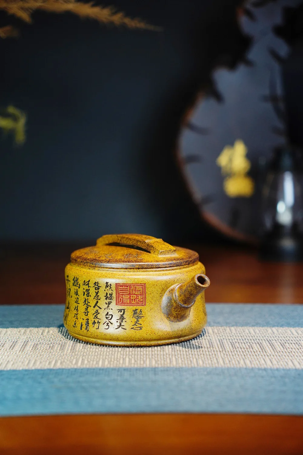 Yixing Wide‑Mouth Hanwa Zisha Teapot, Private‑Stored High‑Temperature Duan Clay, Panda Roaming Motif Brewing Teapot