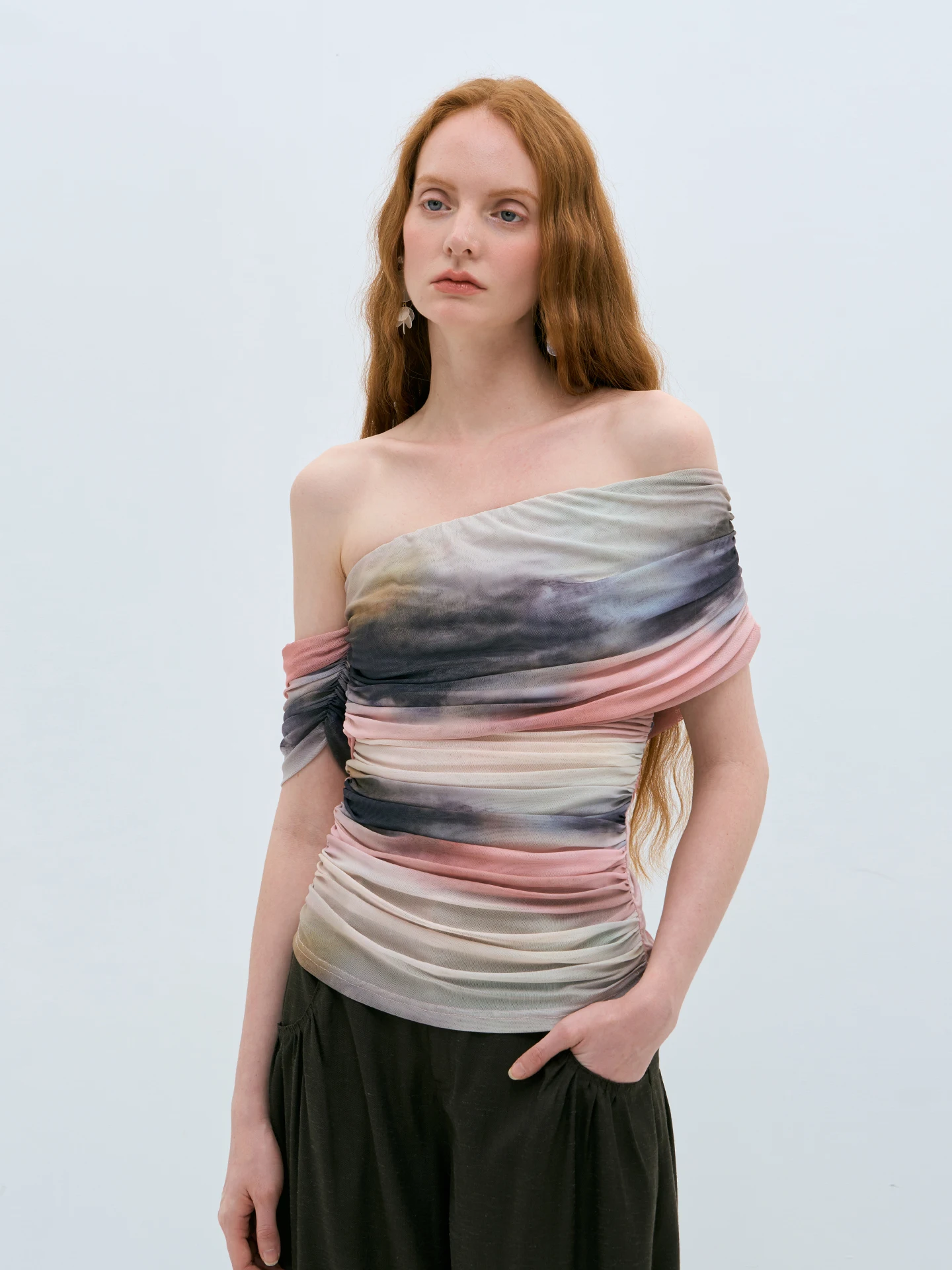 

LIMONN Summer New Gradient Mesh Two-Sided Wear Fairy Atmosphere Blouse Splice Dyeing One-Shoulder Short Sleeve Top for Women