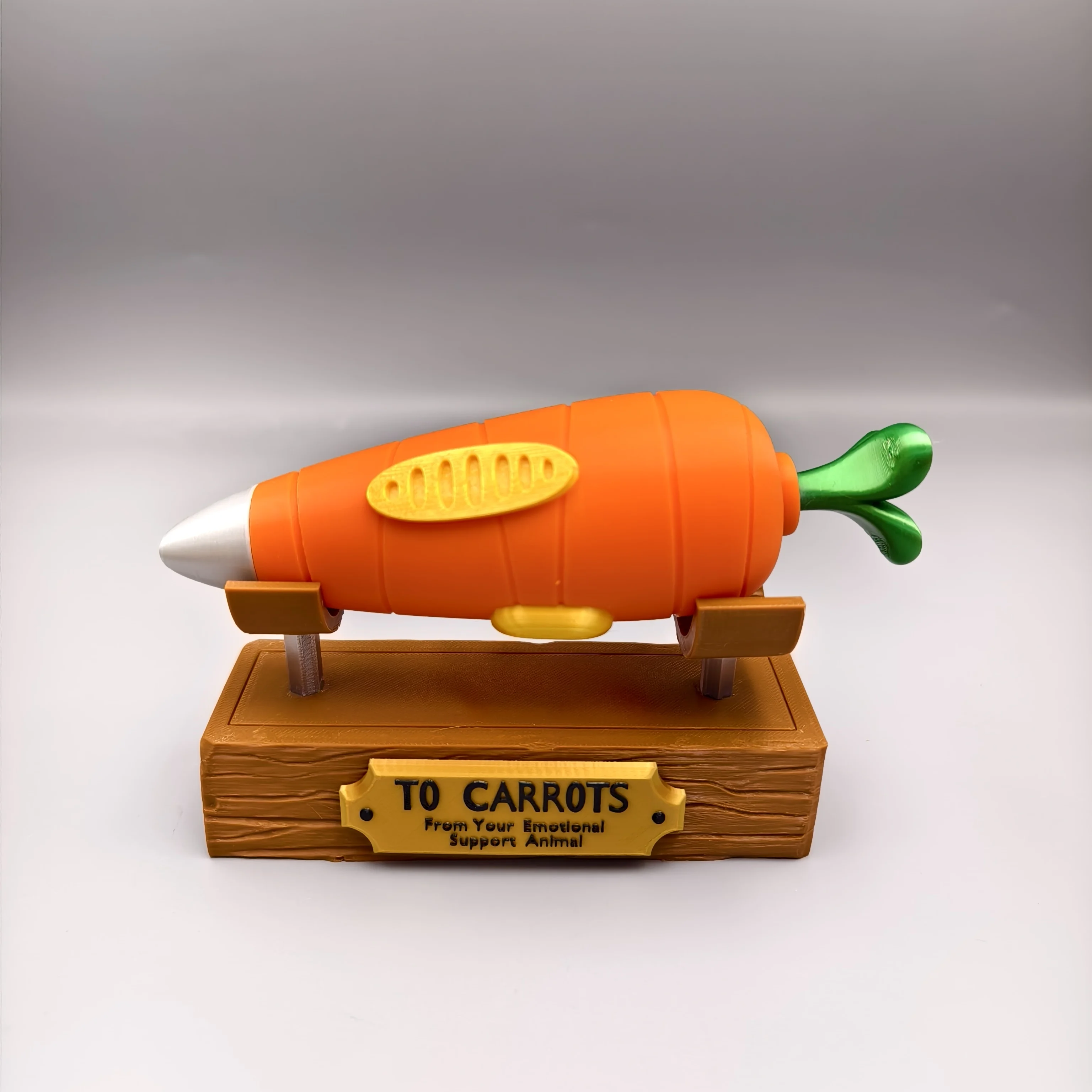 

3D Printed Nick and Judy with Carrot - Detailed Miniature Statue for Home Office Desk Decor