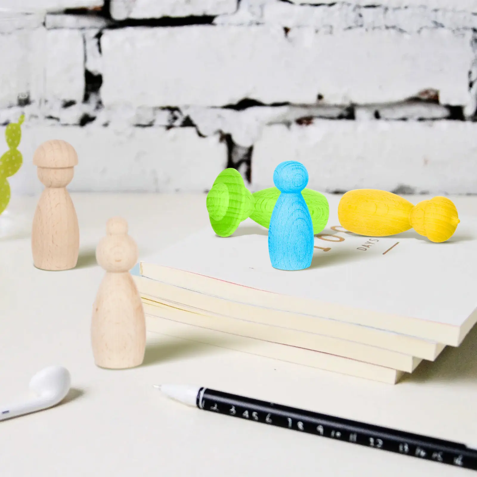 

5Pcs Wooden Puppet Simulated Ornaments Graffiti Puppets Perfect for Kids DIY Painting Craft Projects Decoration