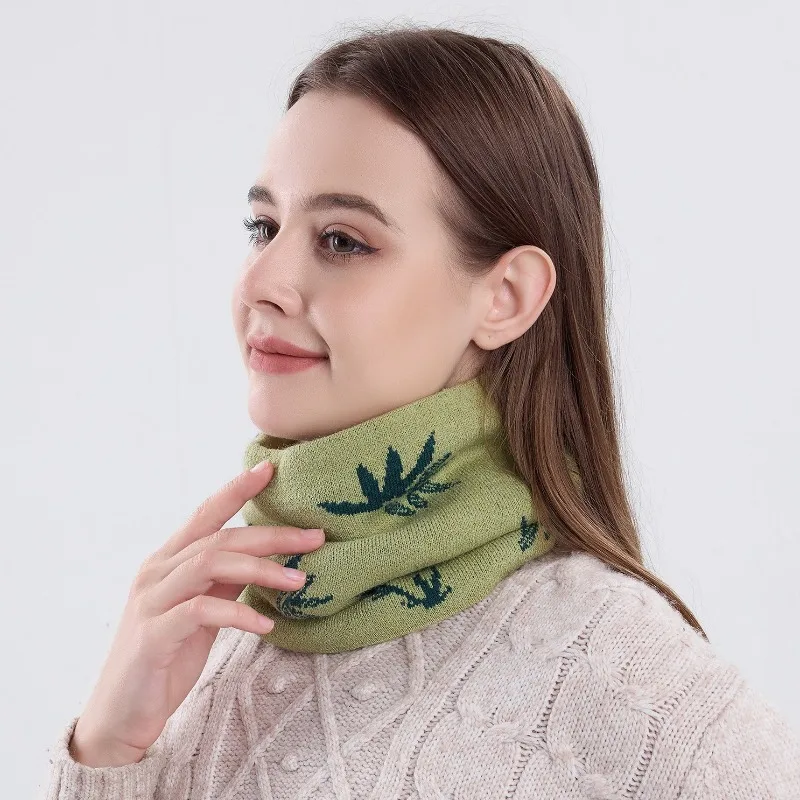 New Classical Bamboo Leaf Scarf Classic Versatile Womens Outdoor Cold Proof Warm Fleece Neck Cover Winter Fashion Gift