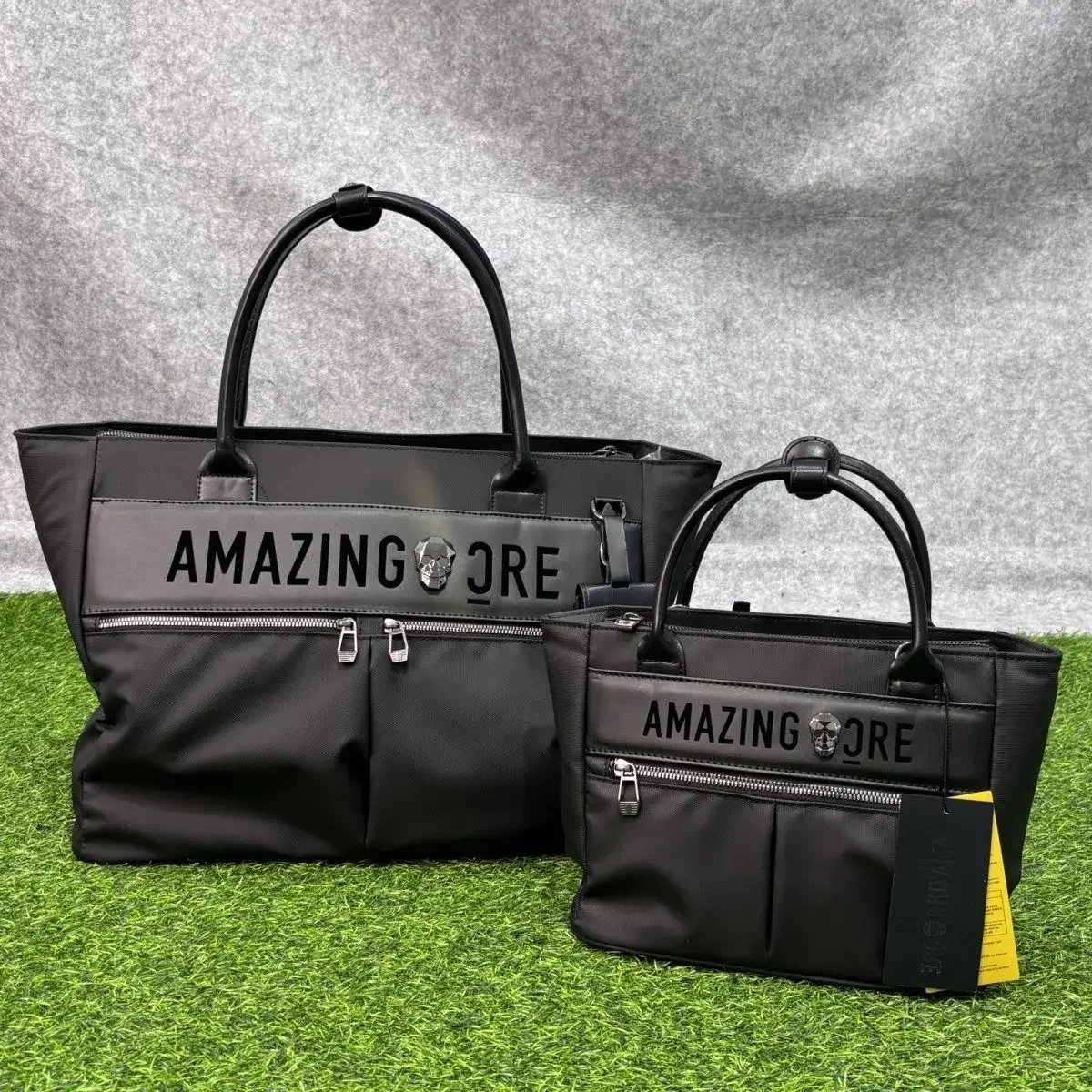 

Golf Handbag & Clothing Bag, Stylish Crossbody Design, 2 Sizes Available, High-Quality Nylon, Unisex