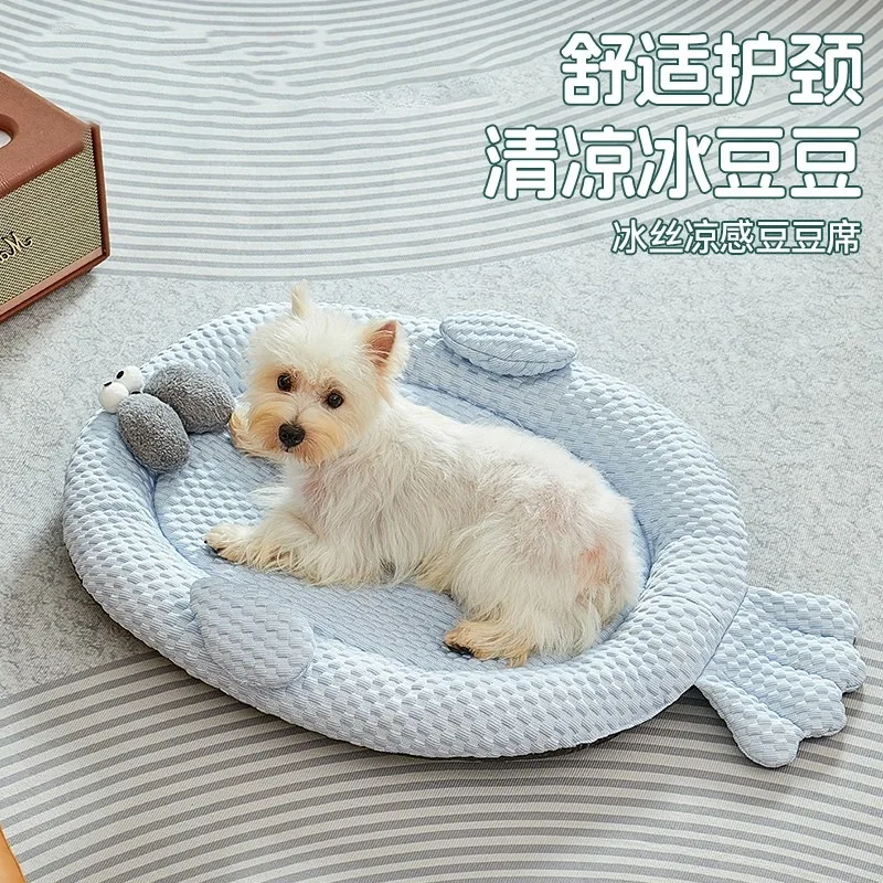 

Summer Dog Cat Cooling Mat Washable Ice Silk Self Cool Pad Sleeping Bed Keeps Dogs and Cats Cool Pet Supplies