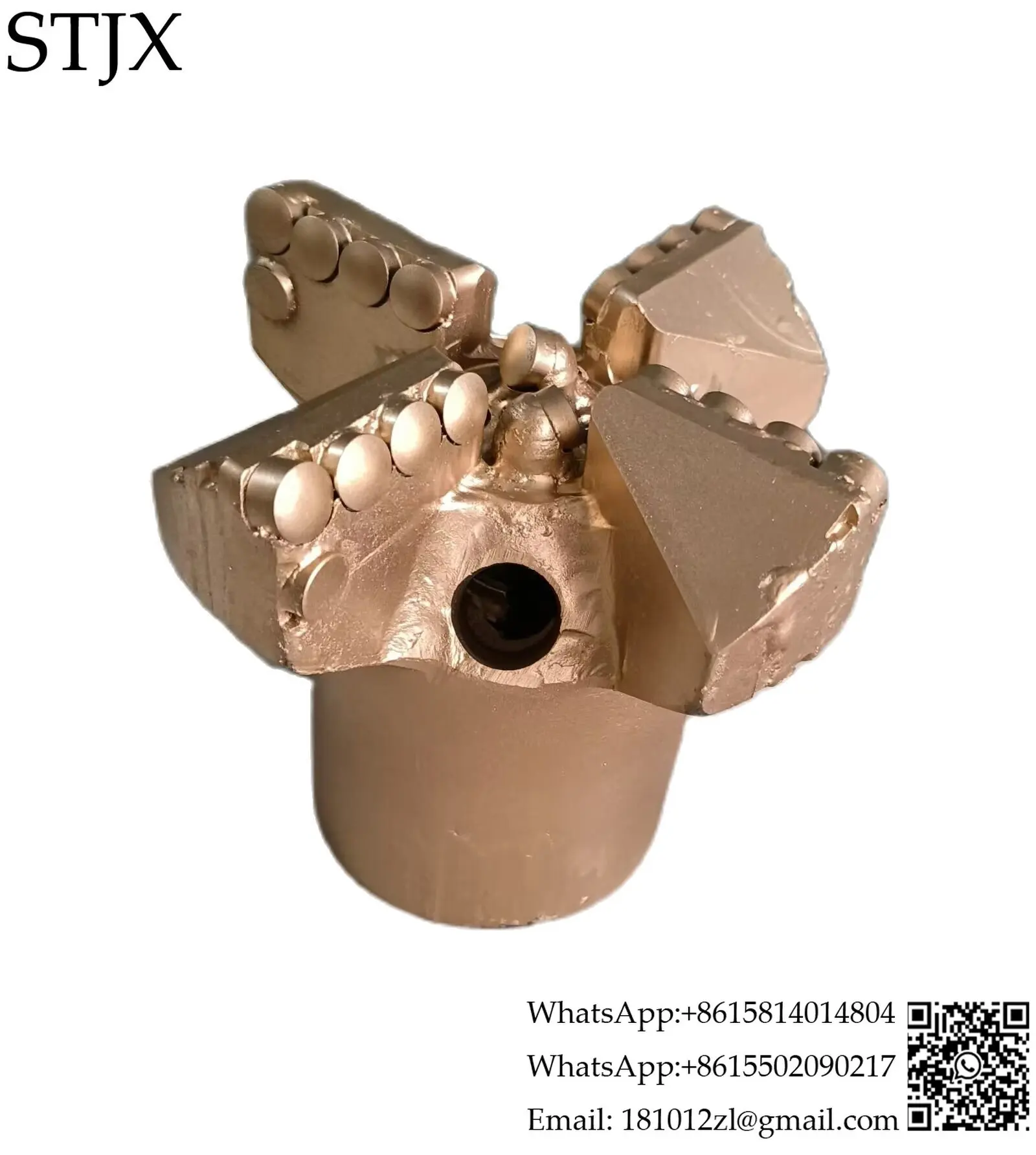 Diamond three-wing four-wing coreless diamond composite drill bit three-wing concave composite drill bit can be customized