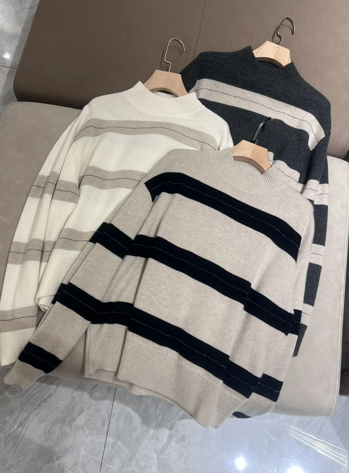 Autumn Women's O-Neck 100% Cashmere Top Knitted Long Sleeve Pullover Bottoming Stripe Sweater