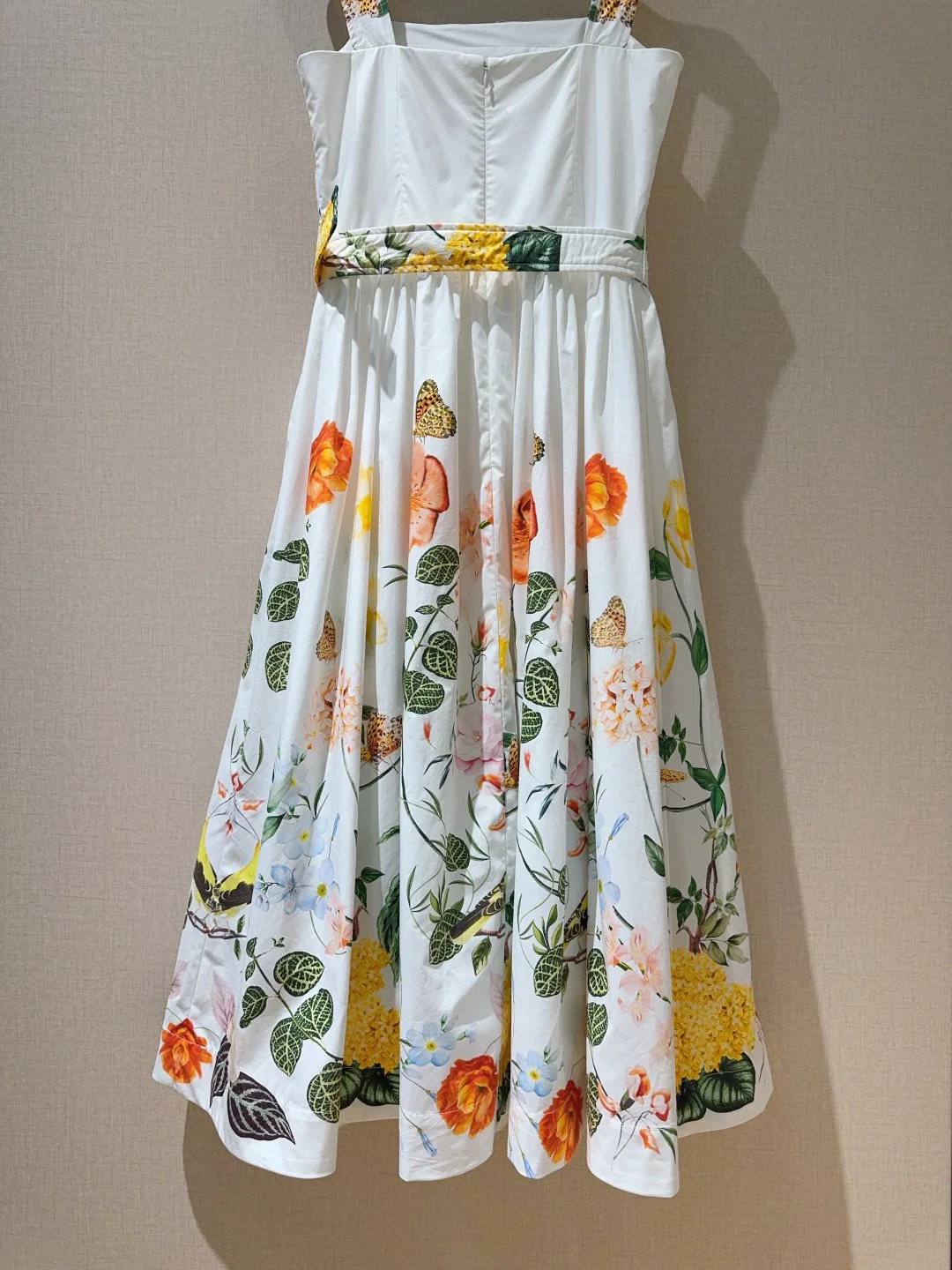 女性のための夏のファッション休暇スタイルのプリントノースリーブキャミソールドレス