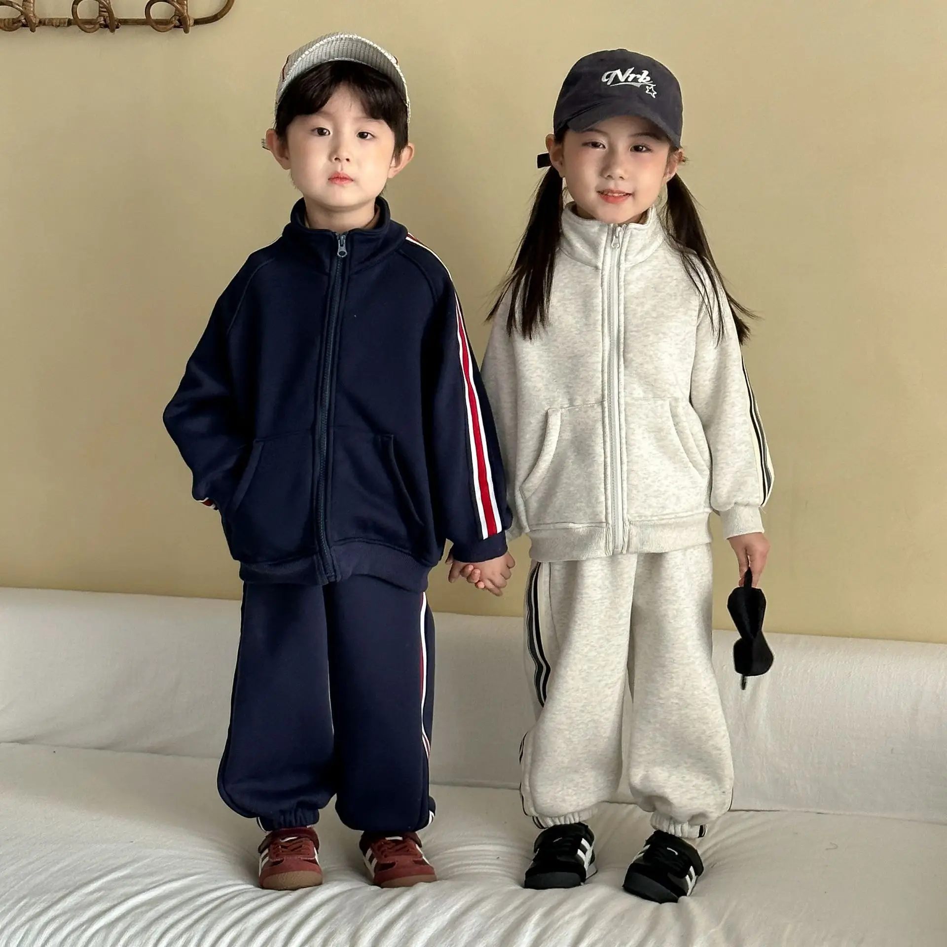 

2025 Winter Children Boy Sport 2PCS Set Thick Warm Plush Toddler Kid Boys Jacket Coat+mid Waist Casual Teenager Boy Thermal Pant