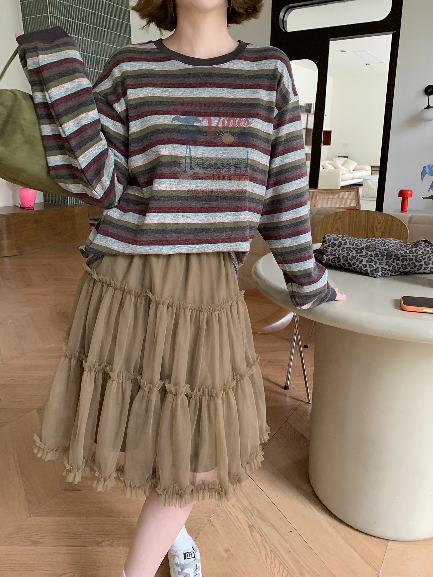

XuanXuan Retro Striped Color Block Letter Print Long Sleeve Women's T-shirt Loose round Neck Top Fashion Ladies' Clothing