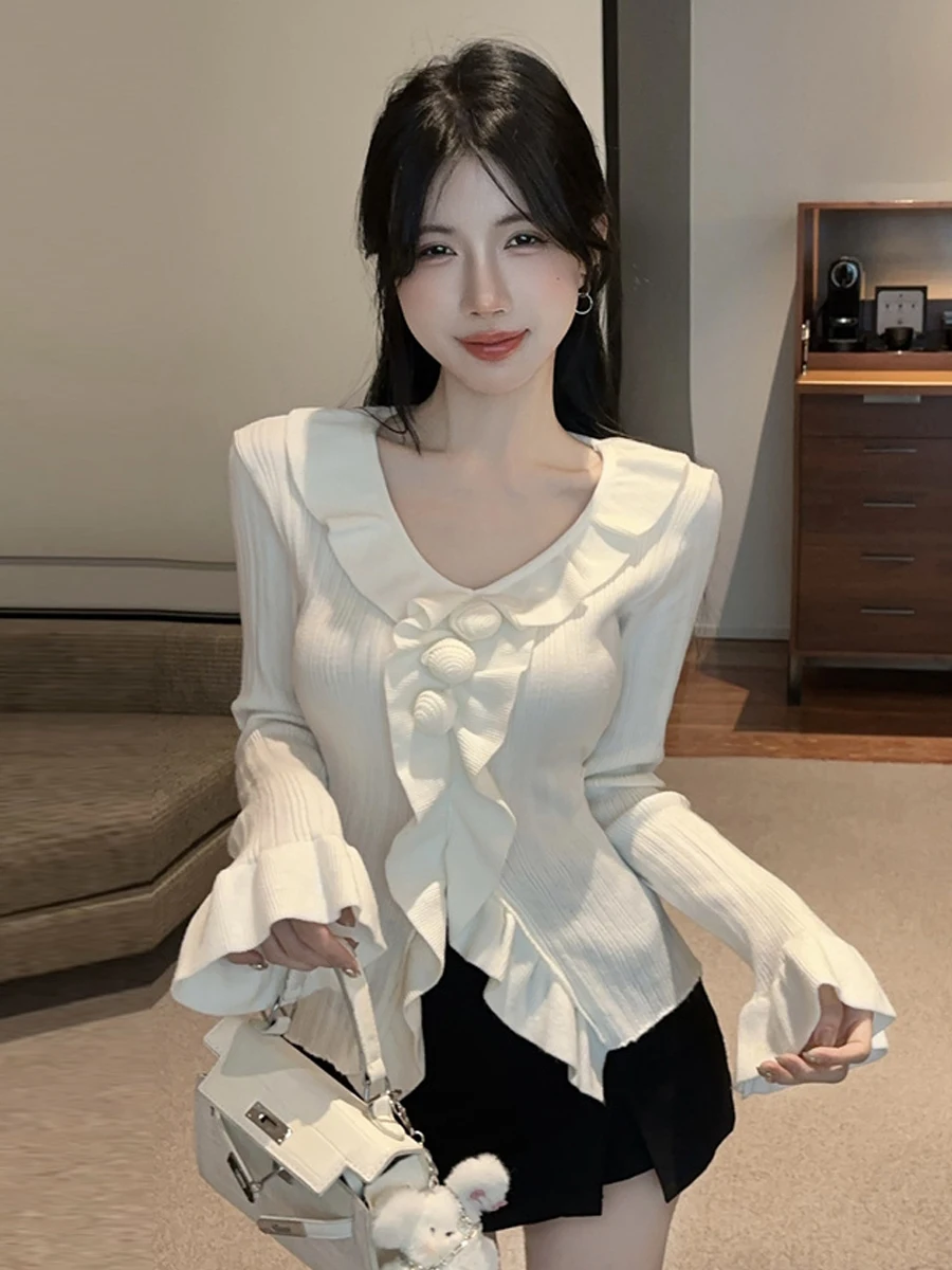 

Sweet Sexy V-Ne Design Ruffle Sve Knitted Base irt Anti-Aging Ele Versatile French Sle Long Sve Knit Top