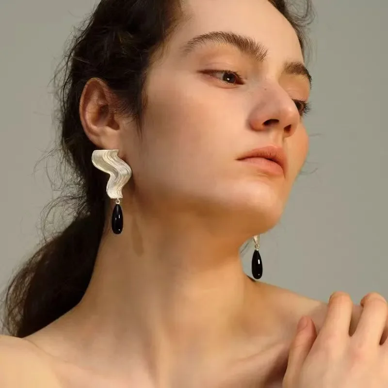 Water ripple splicing black agate water drop earrings retro court style earrings simple fashion niche design earrings