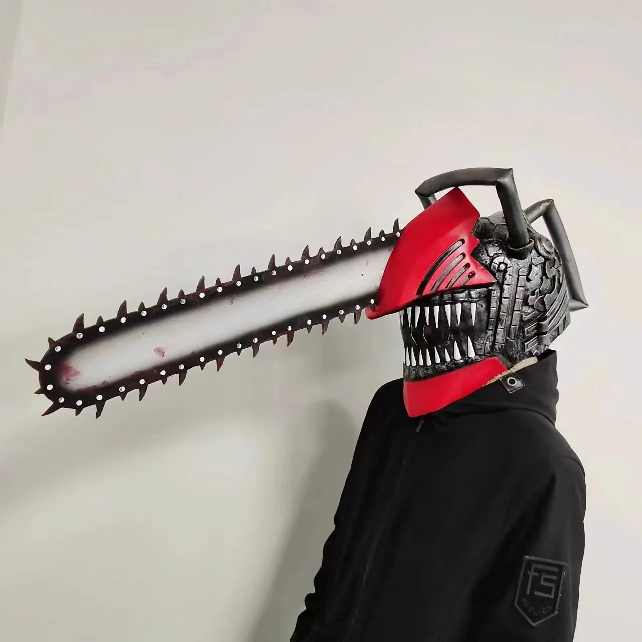 Chainsaw Headgear Halloween Cosplay Scary Chainsaw Hand Costume Prop Party Spoof Therian Mask Japanese Mascara Latex Realistic