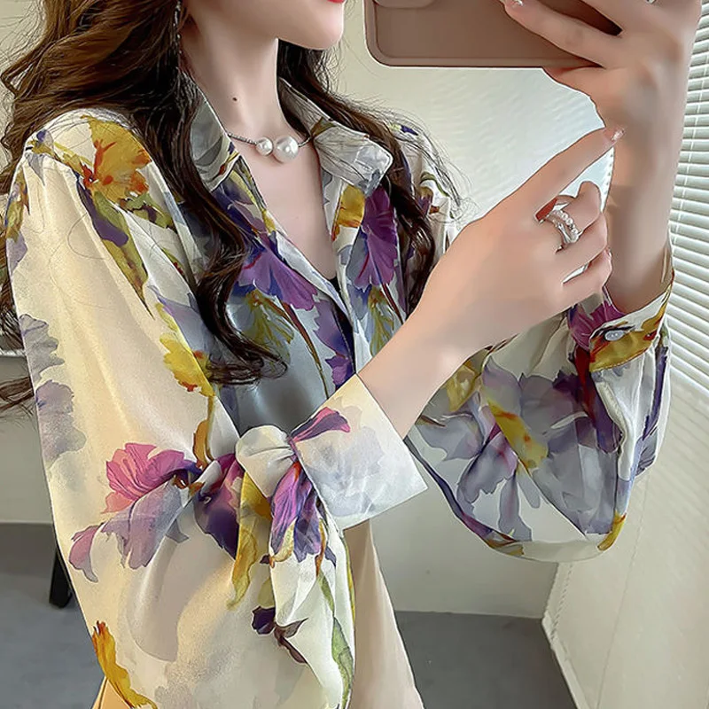 2024 New Korean Sunscreen Shirt Long Sleeve Tops Ladies Fashion Printing Women\'s Clothing Summer Loose Lantern Sleeve Blouses