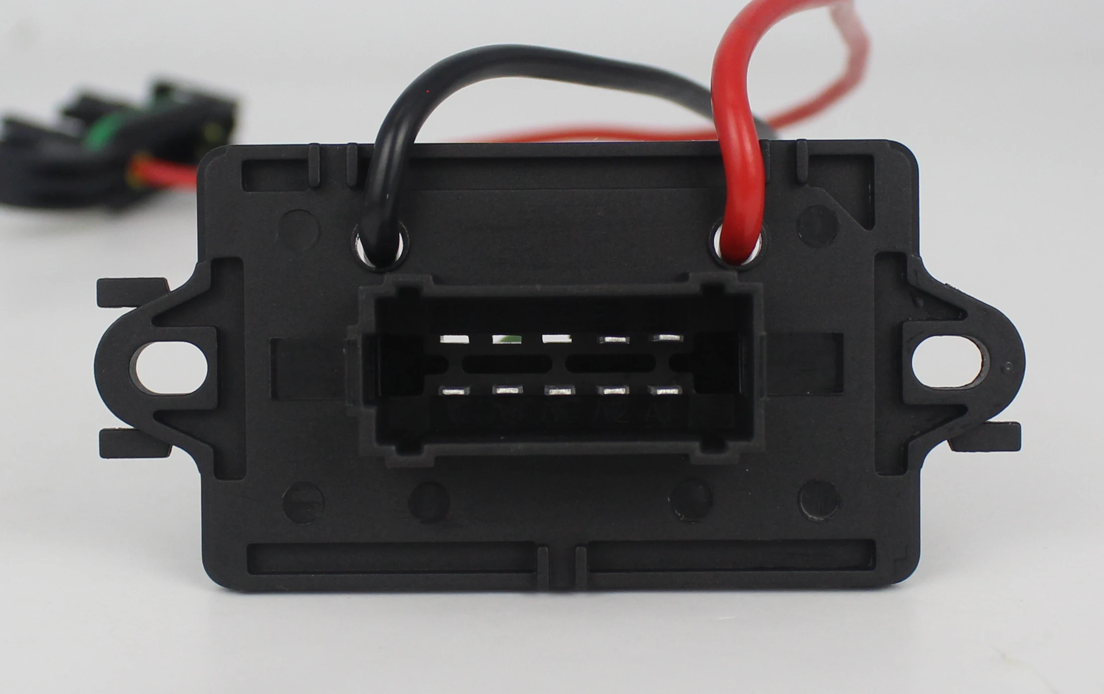 

Blower resistor is suitable for RENAULT Megane II 02-10 7701207717