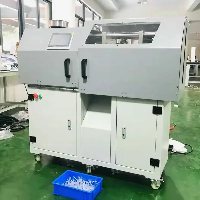 Vendite caldeMacchina per lo stampaggio a microiniezione completamente automatica