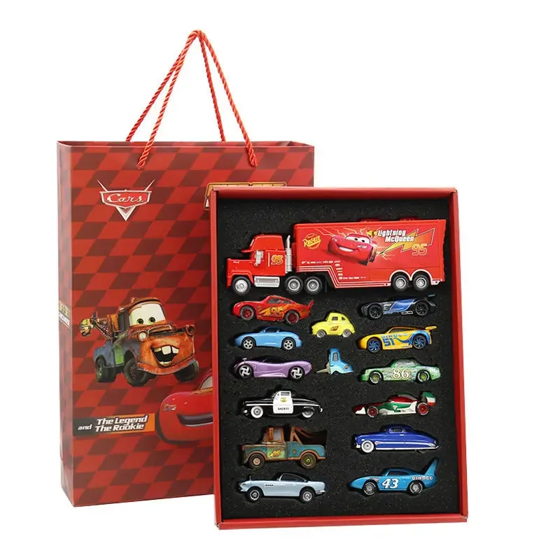 Disney Cars Set completo di auto sportive Lightning McQueen Alloy Car giocattolo per bambini Creative Boy Holiday Gift all\'ingrosso