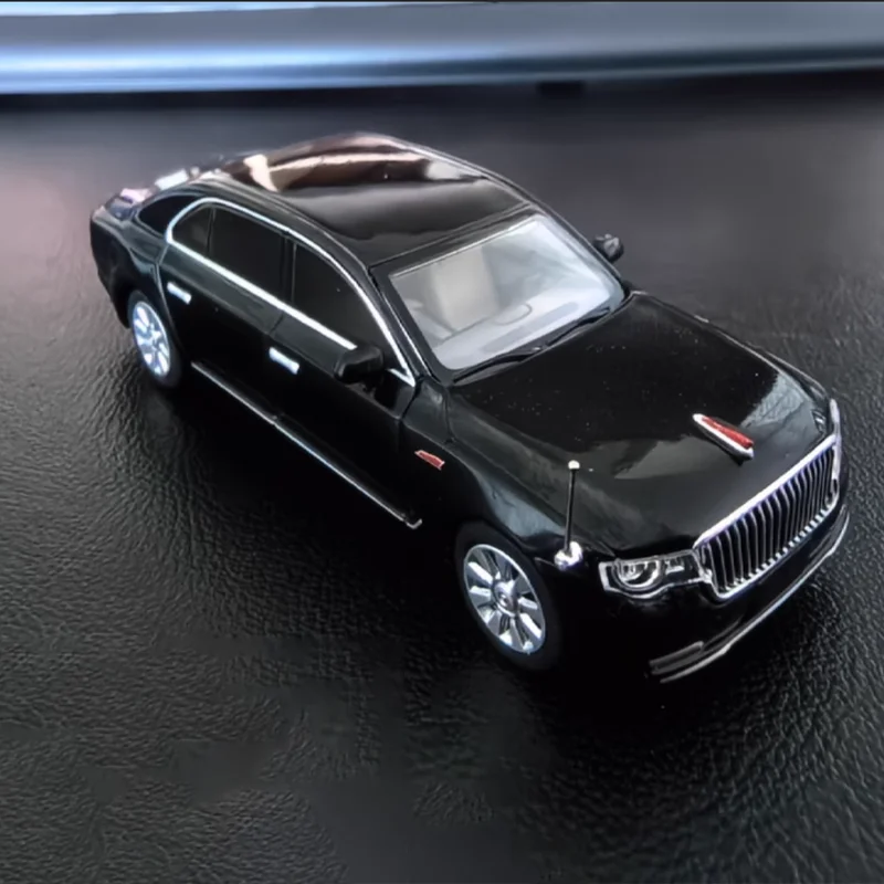 

Tuoyi Xcartoys 1:64 миниатюрная модель автомобиля из сплава N501 Роскошный седан черный декоративный автомобиль орнамент коллекционная подарочная модель
