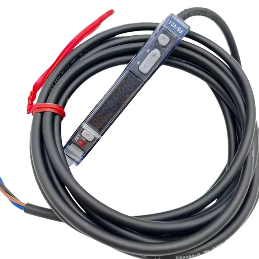 FS-V21 KEYENCE New Original Digital Display Fiber Amplifier; available in large quantities, consult for details