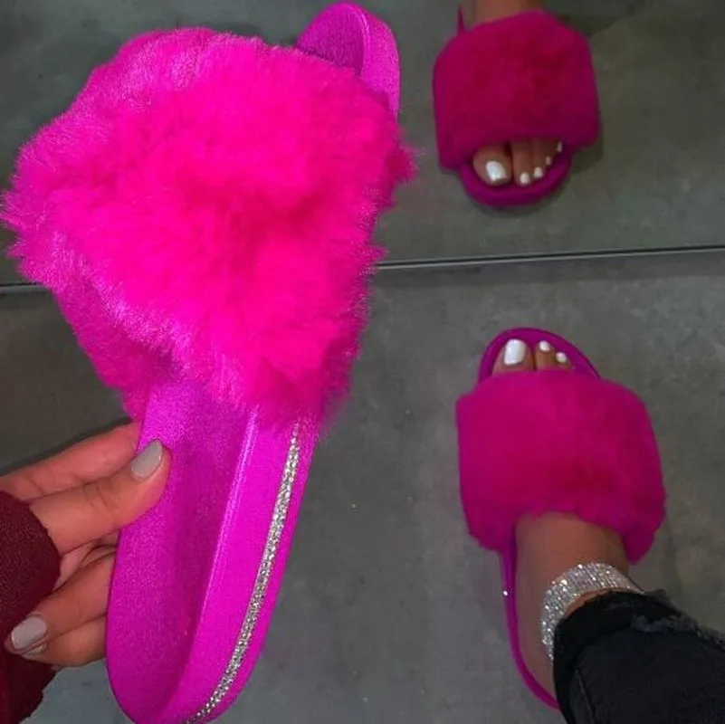 Woman Sandals Non-Slip Casual Indoor Slippers Women Fluffy Slippers Comfortable Warm Fuzzy Slippers Solid Colors Ciabatte Donna