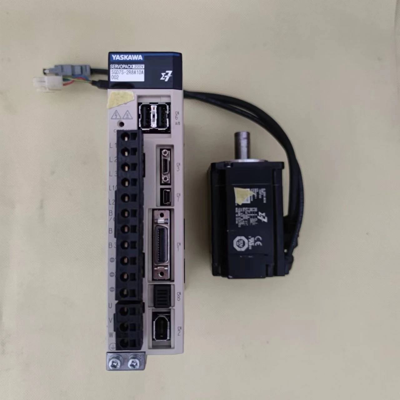 

Разборка сервопривода Yaskawa серии 7 мощностью 400 Вт SGD7S-2R8A10A002/SGM7J-04AFC6S