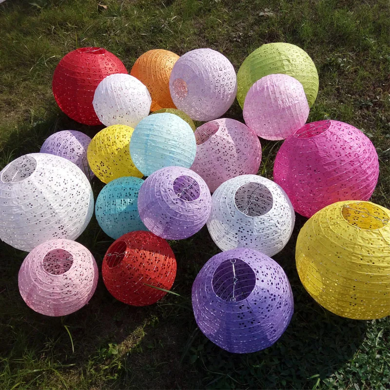 10/15/20/25/30/35/40cm Hollow Round Chinese Paper Lanterns Birthday Wedding Hanging Party Decoration Paper Lamp Decor