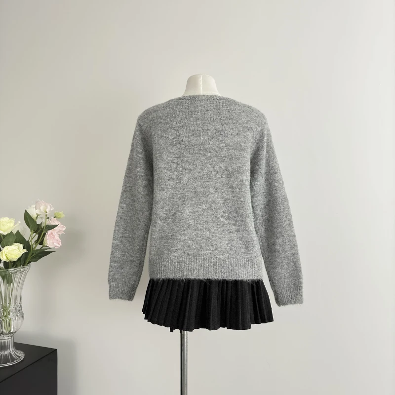 Sweater Cardigan Women 2024 Autumn Wintter New Arrival Cashmere Black White Or Gray Color Casual Beaded Tops Sweaters