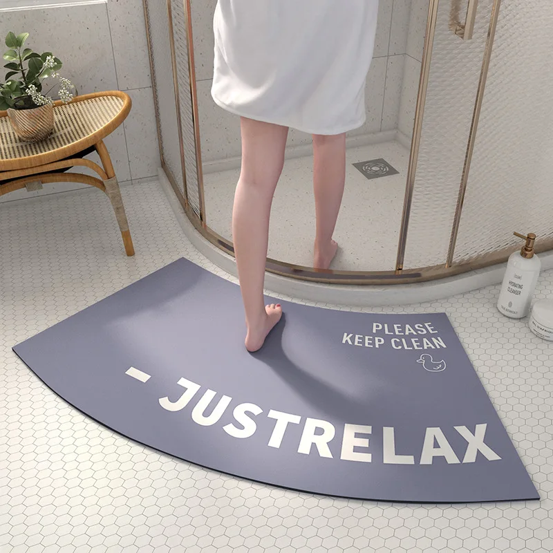 Bathroom Floor Mat, Diatomaceous Mud Soft Mat, Bathroom Water Absorption and Quick Drying Fan-shaped Anti Slip Mat