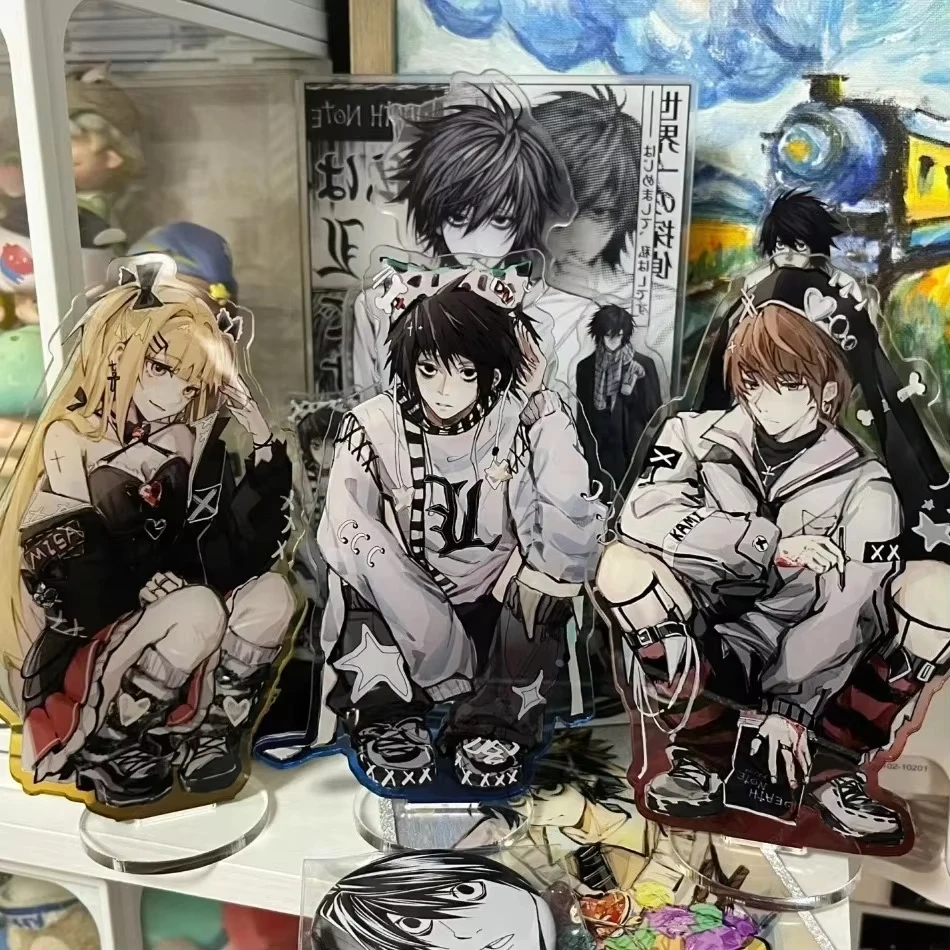 Stilvolle Death Note Desktop-Ornamente, Acryl-Kartenständer, Exquisite Cartoons, Yagami Light Studenten-Deko, Sammelfiguren, Geschenke