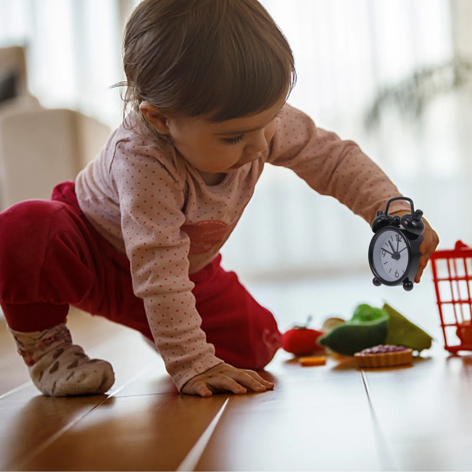 

High Quality Metal Mini Alarm Clock Mini House Decor Accessory Realistic Shape Creative Dollhouse Layout Prop Small House Decor