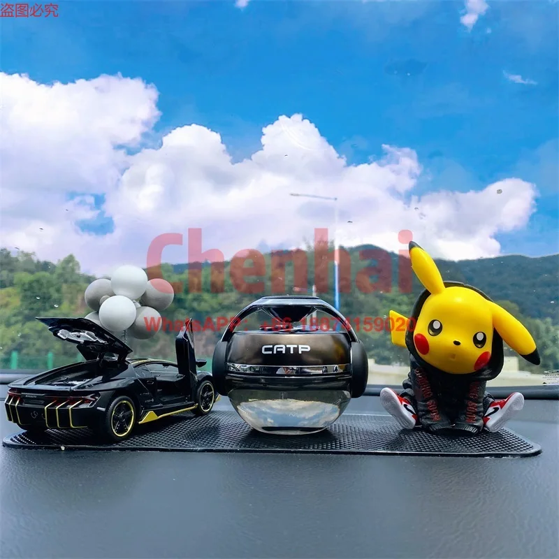 2024  car accessories and decorations, popular center console, high-end interior, rotating solar energy, car decoration  cartoon