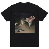 2025 Summer Funny Man Kick Alligator in Swamp Meme T-shirt Men Women Humor Vintage Short Sleeve Cotton Casual T-shirt Streetwear