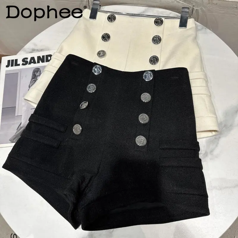 

2022 Autumn Winter New Side Pocket Double Row Metal Buckle Black Woolen Shorts Women's Temperament Wool Short Pants Booty Shorts