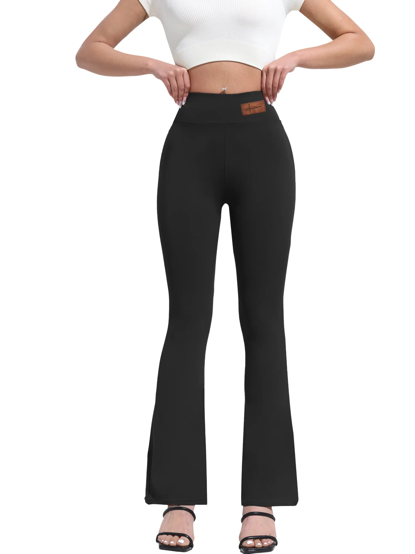 

A Black Women's Leggings With Slightly Flared Hems And High Waist Elasticity, Suitable For Casual And Athletic Wear