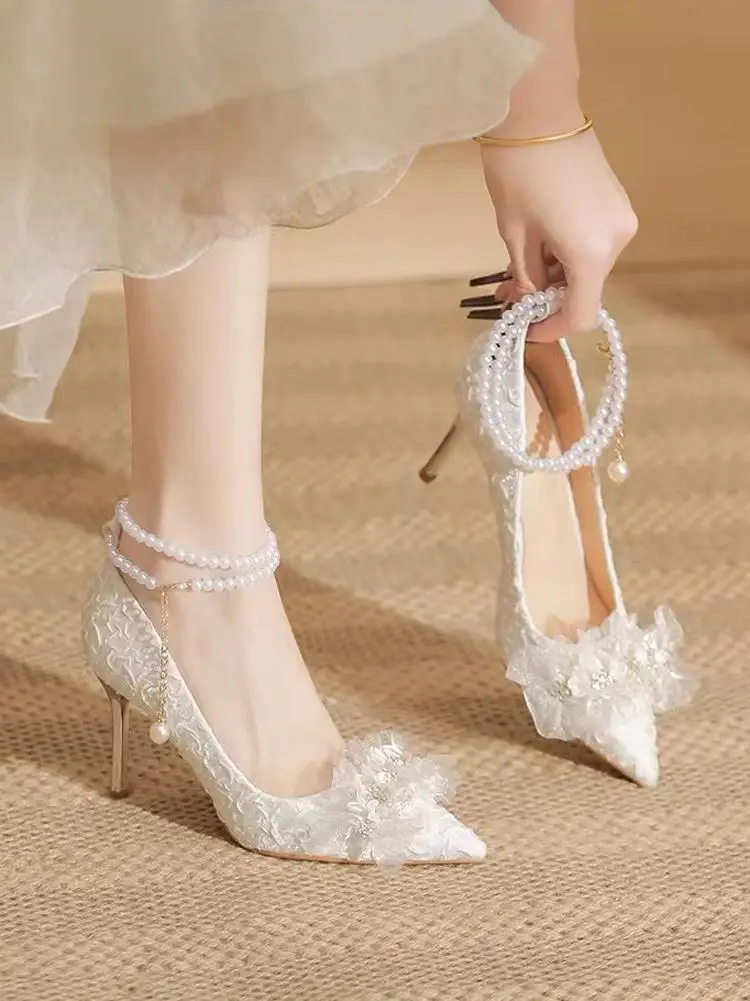 

White Wedding oes Pearl Embellied High Heels Ele Bridal Footwear for Adult Ceremony And Wedding Day Faionable Strap...