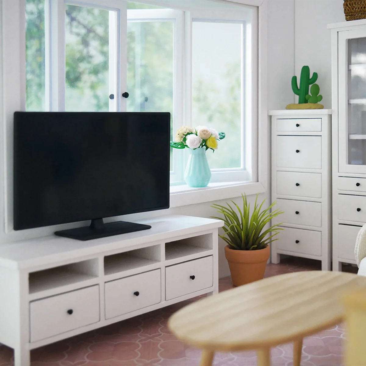 

T84C-1:12 Scale Miniature Flat Screen TV Television House Furniture