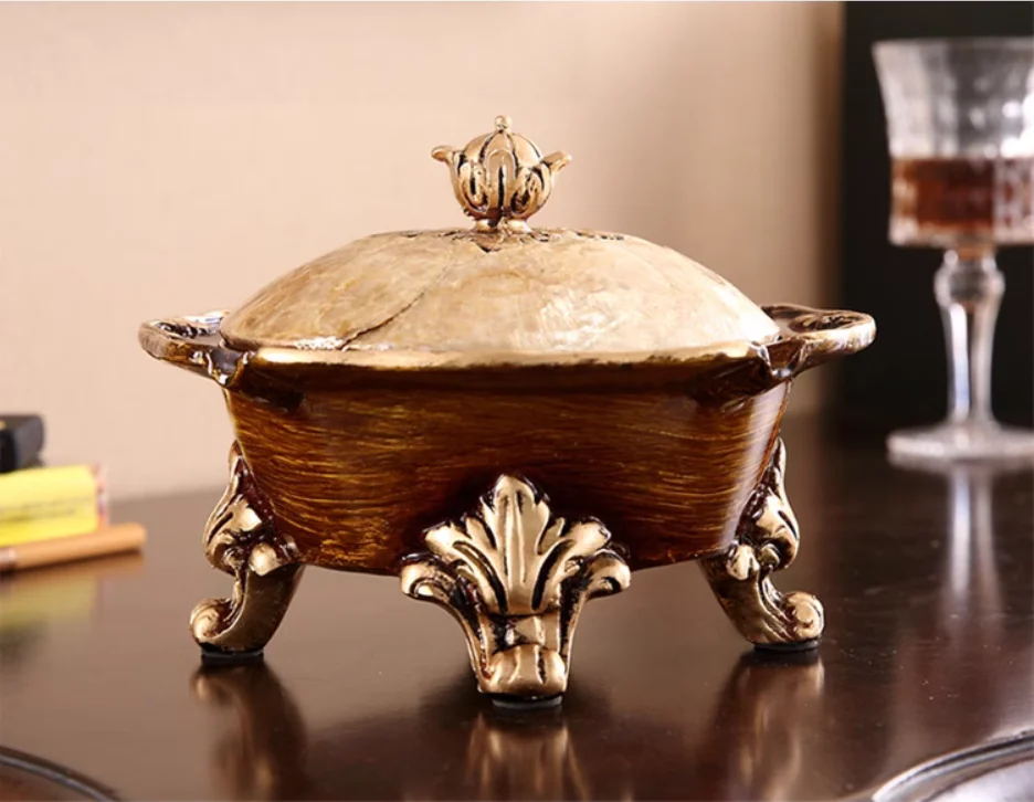 

Ashtray Creative personality trend retro living room with cover fly ash proof office large ashtray