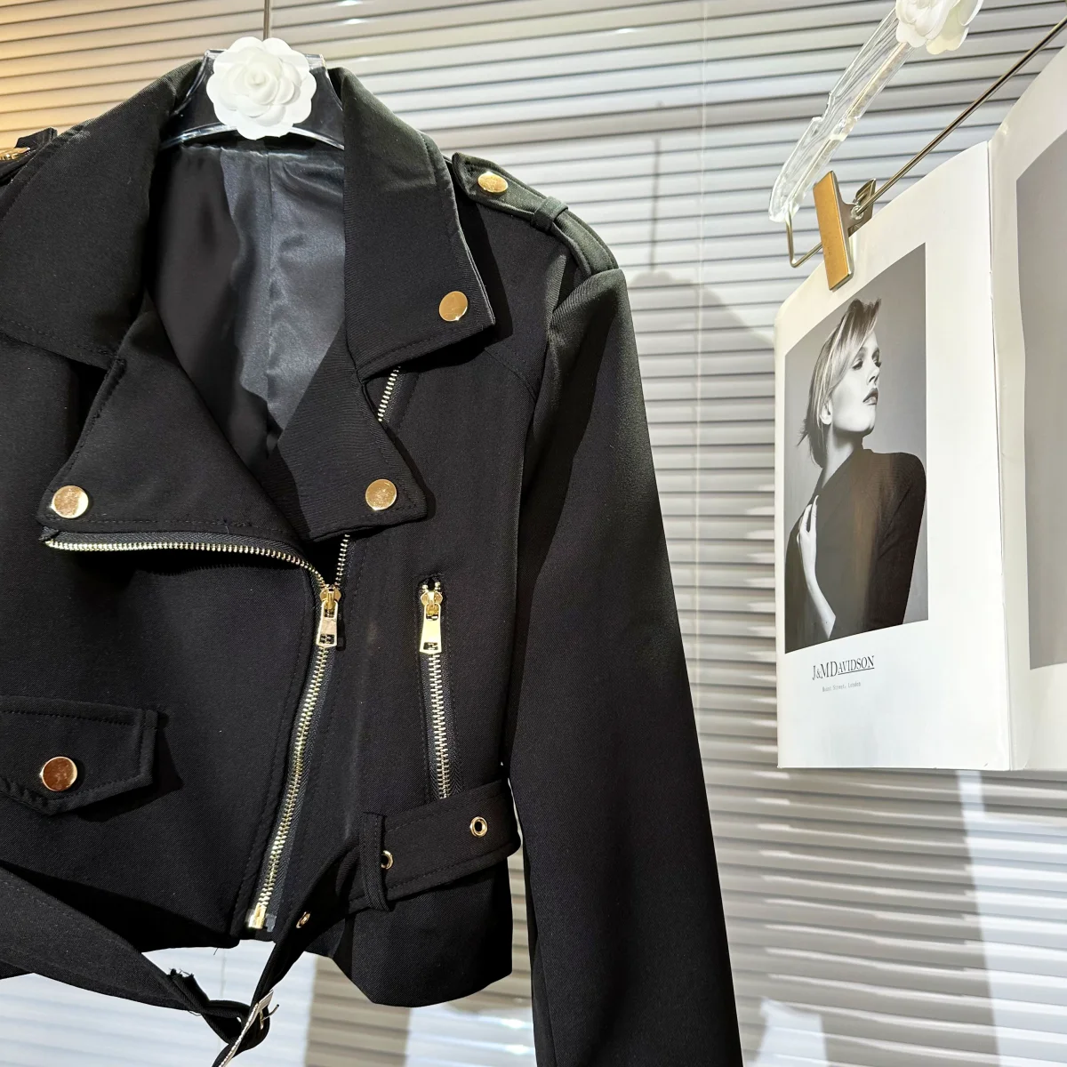 Versione coreana della giacca da motociclista a maniche lunghe Gacket da donna primavera e autunno nuovo temperamento moda colletto del vestito Joker