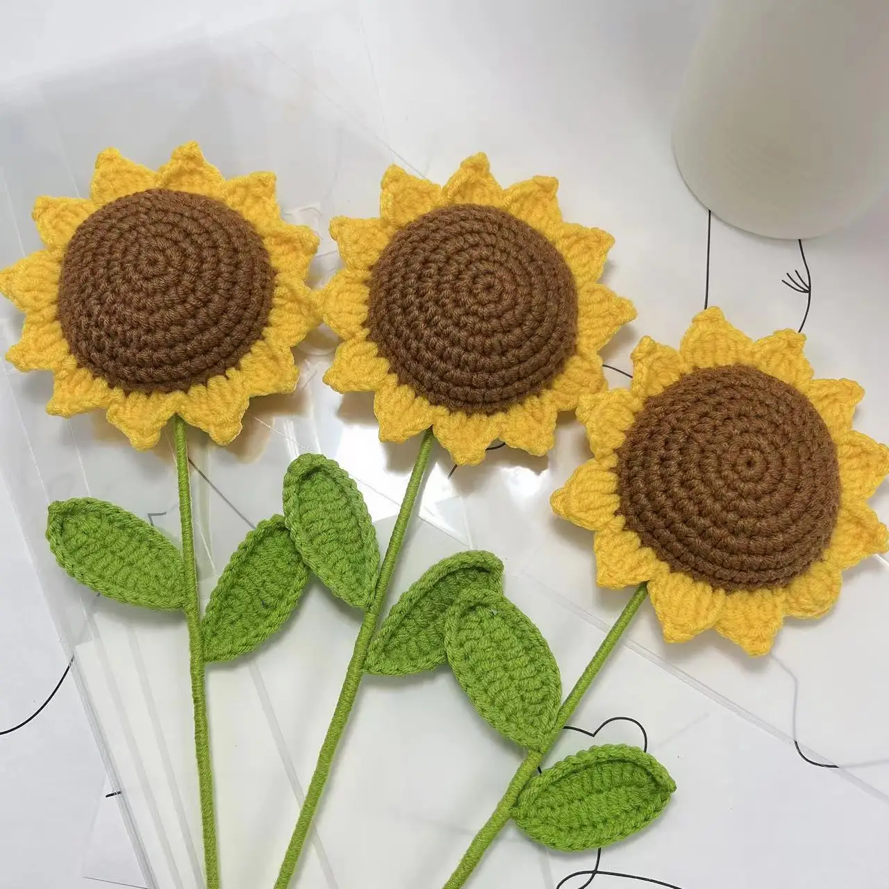 

3pcs Sunflower Hand Woven Bouquet Creative Wool Knitting Flower Sunflower Decorations Teachers Day Mother S Day Birthday Gift