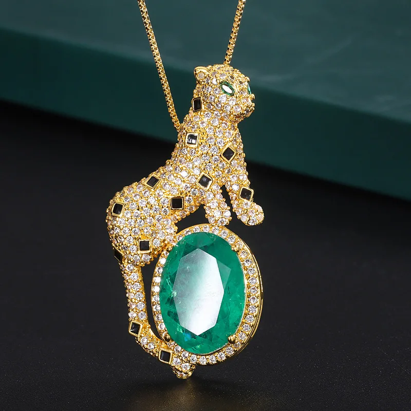 New Jewelry Copper Gold-Plated European and American Emerald Pendant Leopard Necklace Main Stone 13*18