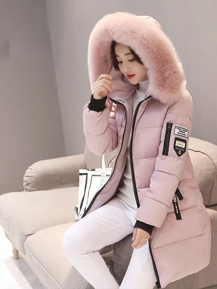 

Women Winter Fur Collar Hooded Parka Fashion Letter Patch Zipper Pockets Design Long Jacket Elegant Slim Warm Thick Female Coats