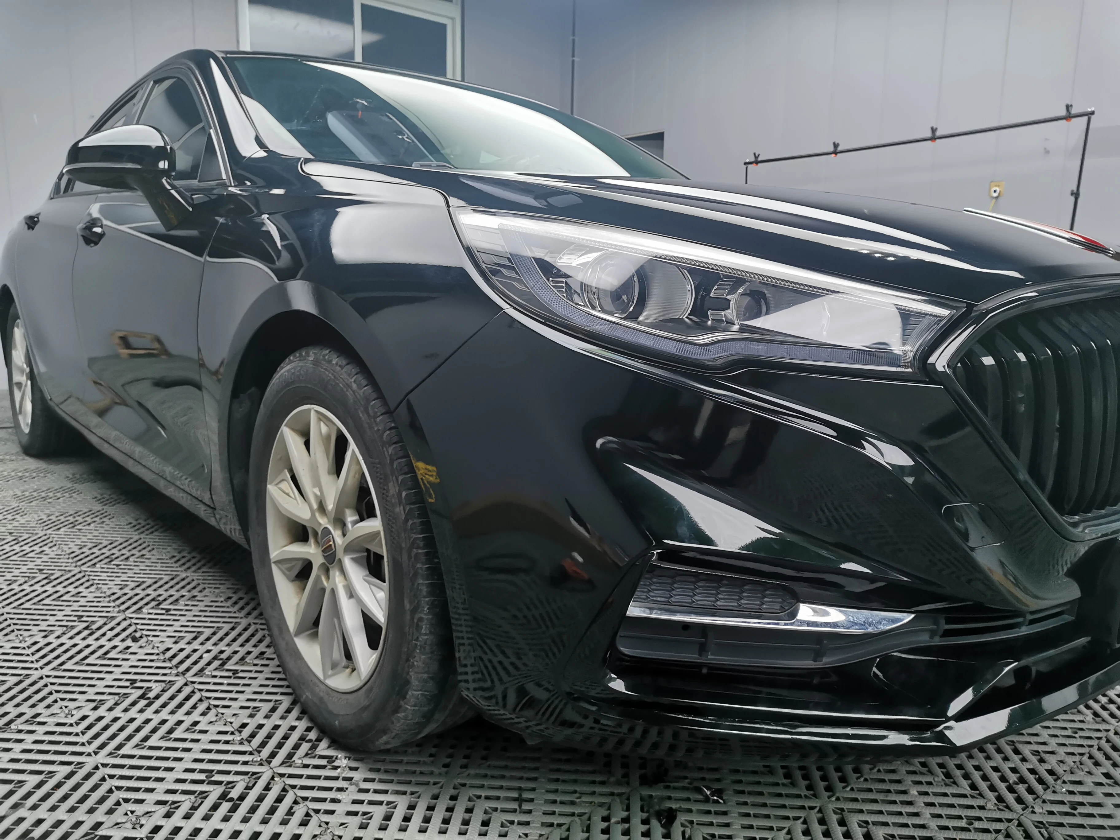 

Self Healing Removable Self Adhesive Vinyl Roll Satin Metallic Glossy Blackish Green Car Wrap Automotive Paint Protection Film